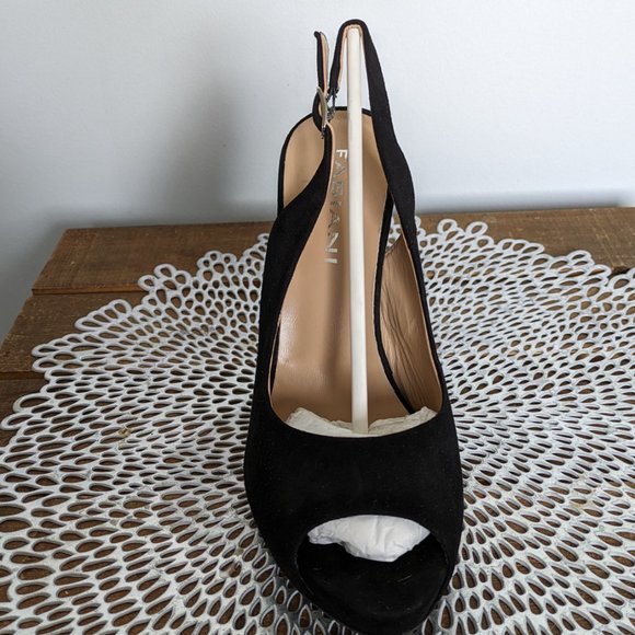 Brand New, Black Suede Wedge Sandals by Giorgio Fabiani, Size US 6 - Picture 4 of 7